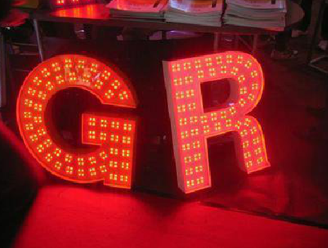 凌云LED发光字常见的安装误区。